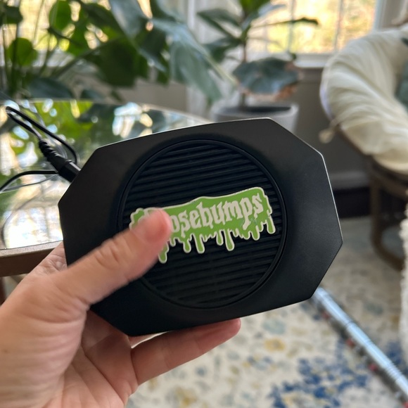 RARE HTF 1996 Goosebumps Curly The Skeleton Mask With Voice Changer Sound Box - Picture 15 of 17